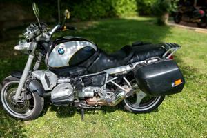 elegante BMW R850R