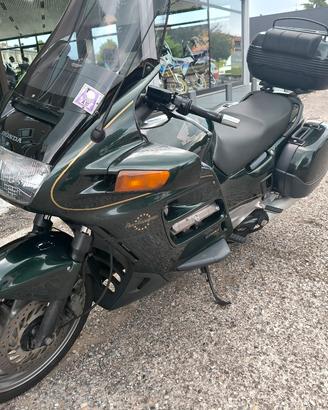 Honda ST1100 Pan European (SC26)