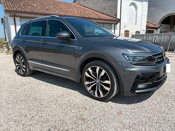 Volkswagen Tiguan 2.0 TSI 190CV DSG 4MOTION R-Line