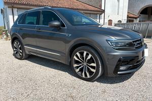 Volkswagen Tiguan 2.0 TSI 190CV DSG 4MOTION R-Line