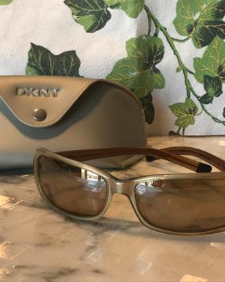 Occhiali da sole DKNY