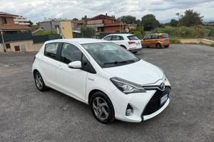 Toyota Yaris 1.5 Hybrid 5 porte Cool