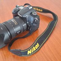 Fotocamera reflex Nikon d7000 DSLR + obiettivo 18-
