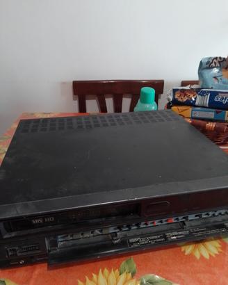 videoregistratore 