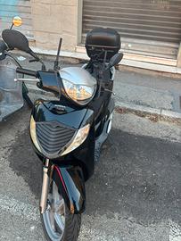 Honda sh150 (2007)