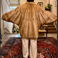 VIPApelliccerieSPETTACOLAREpellicciaMANTELLAvisone