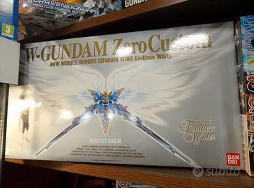 Gundam Wing Zero Custom PG 1/60+LED Sword  Bandai 