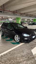 GOLF R