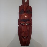 maschera africana antica artigianale 