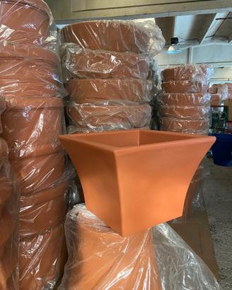 SET 3 VASI QUADRI CM. 50X50 H35 RESINA