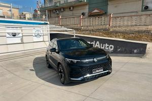 Volkswagen Tiguan 2.0 TDI 150 CV DSG R-Line