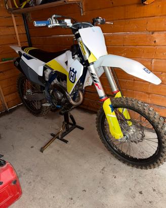 Husqvarna fc250