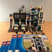Lego 7498 - Stazione di polizia