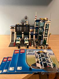 Lego 7498 - Stazione di polizia