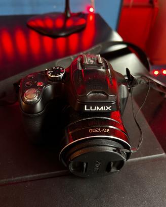 Panasonic Lumix DMC-FZ72