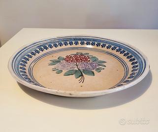 Antico piatto Rustico in Terracotta con bel decoro