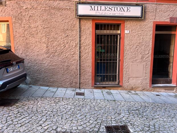 Via Corte d'Appello locale uso ristorazione