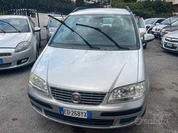 Fiat Idea 1.4 16V S&S Emotion