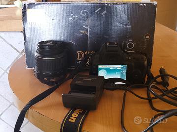 Nikon D3000 + 18-55 VR - Con Scatola Originale
