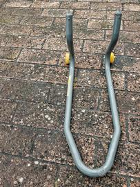 Cavalletto anteriore moto