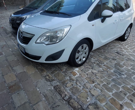 Opel meriva 2012