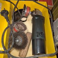 Smerigliatrice angolare yamato