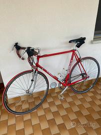 Bici da corsa Pinarello Montello