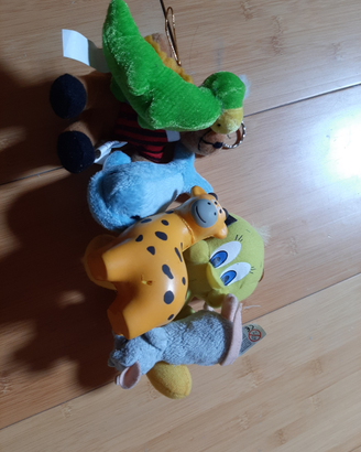 Peluche+giocattoli paperino e aerei