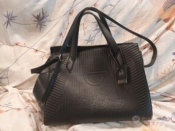 Borsa nera byblos