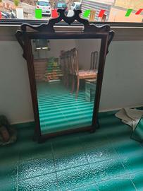 Specchio in legno