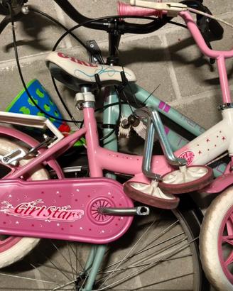 Bicicletta da bimba con rotelle