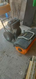 Spazzatrice Stiga 800