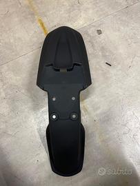 PARAFANGO ANTERIORE PLASTICA NERO CRW MOTARD