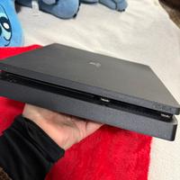PS4+8giochi (GTA V, COD, Witcher 3, Tekken, Etc..)