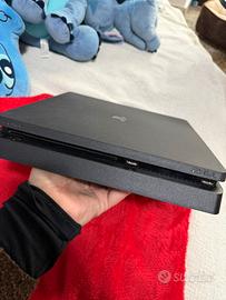 PS4+8giochi (GTA V, COD, Witcher 3, Tekken, Etc..)