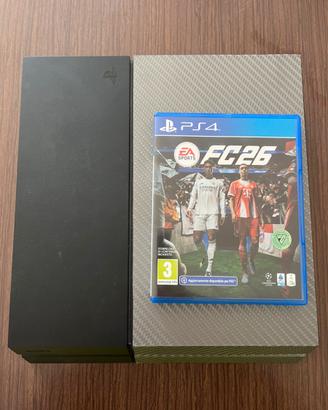 Playstation 4 con due joystick+Fifa26