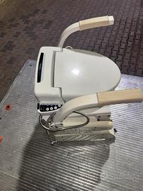 sollevatore elettrico per WC integrato bidet