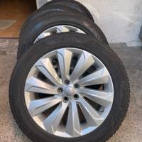 Cerchi jaguar e altri modelli 235/55 R19 105H