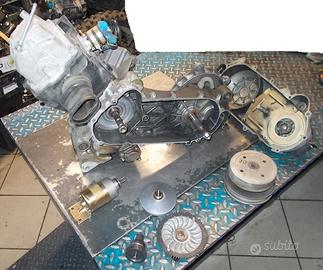 Star Deluxe auto 125 : motore forcella pinza