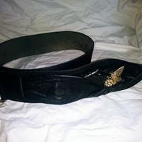 Cintura da donna in pelle nera