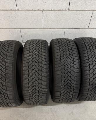 PNEUMATICI INVERNALI 215/50 R18 92V BRIDGESTONE