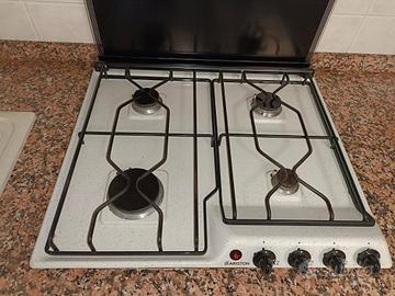 Piano cottura Ariston 