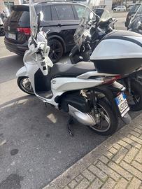 Sh 300