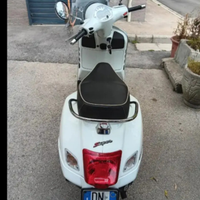 Vespa Gts 300 Super