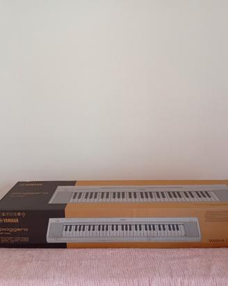 Tastiera Yamaha Piaggero NP-15 bianca NUOVISSIMA 