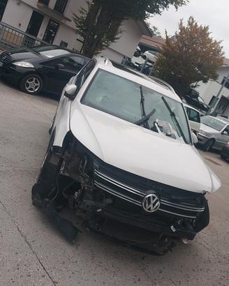 Ricambi Volkswagen Tiguan 1° versione 2.0 diesel d