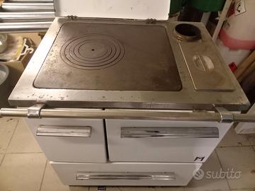 Stufa a legna cucina economica