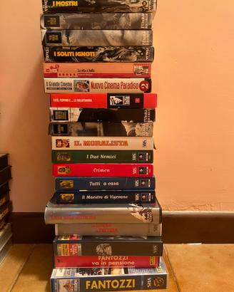 Lotto 20 VHS cinema italiano