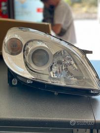 Faro anteriore destro Mercedes classe B 2005