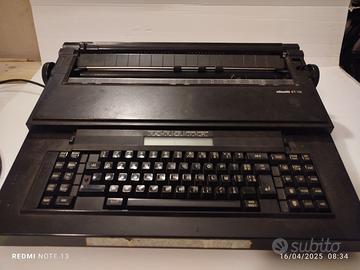 Macchina da scrivere Olivetti ET 115